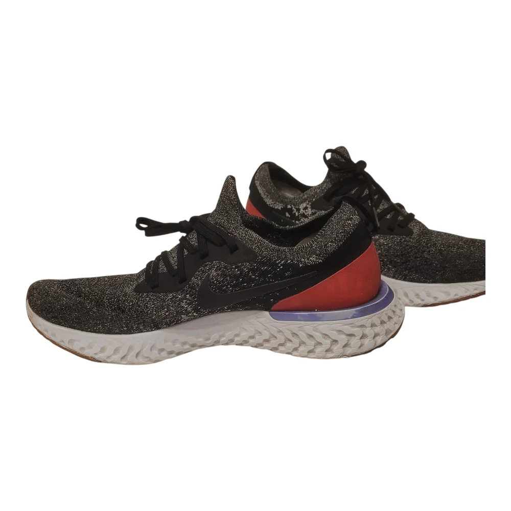 Nike‎ Black and Gray Athletic Shoes